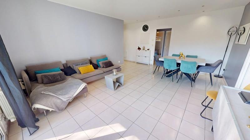 Appartement - 74 m² - 4 pièces