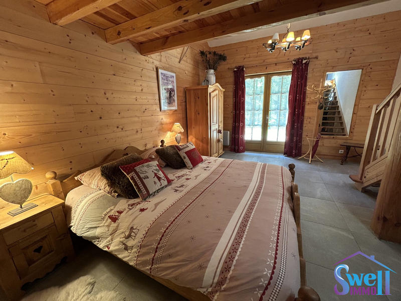 Maison ancienne - 205 m² - 11 pièces