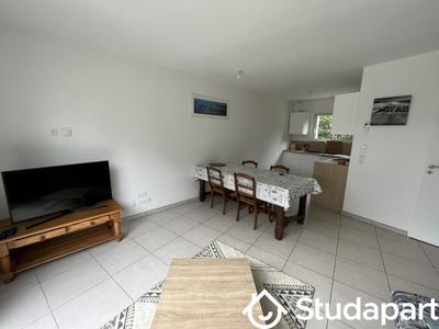 Chambre - 15 m² - 1 pièce