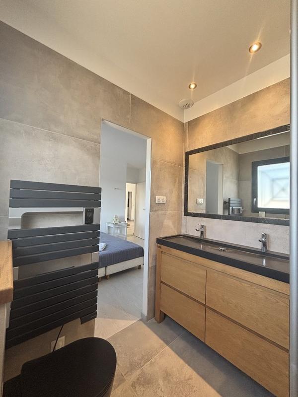 Maison - 147 m² - 5 pièces