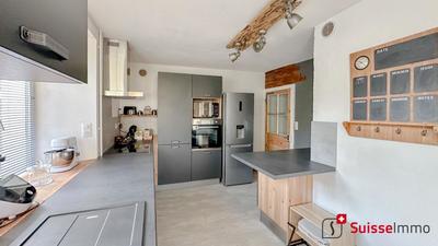 Maison de village - 98 m² - 5 pièces