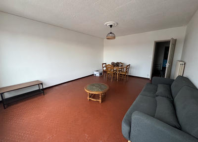 Appartement - 81 m² - 3 pièces