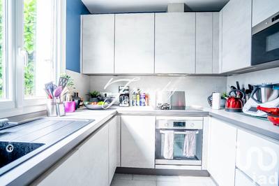 Maison - 100 m² - 6 pièces