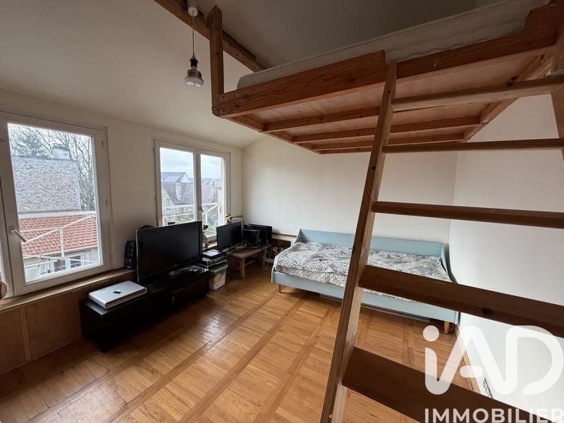 Appartement - 80 m² - 4 pièces