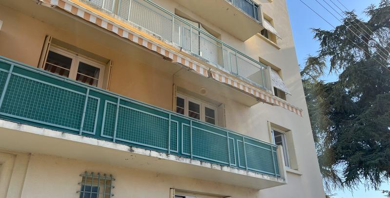 Appartement - 74 m² - 5 pièces