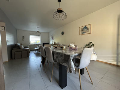 Maison - 85 m² - 4 pièces