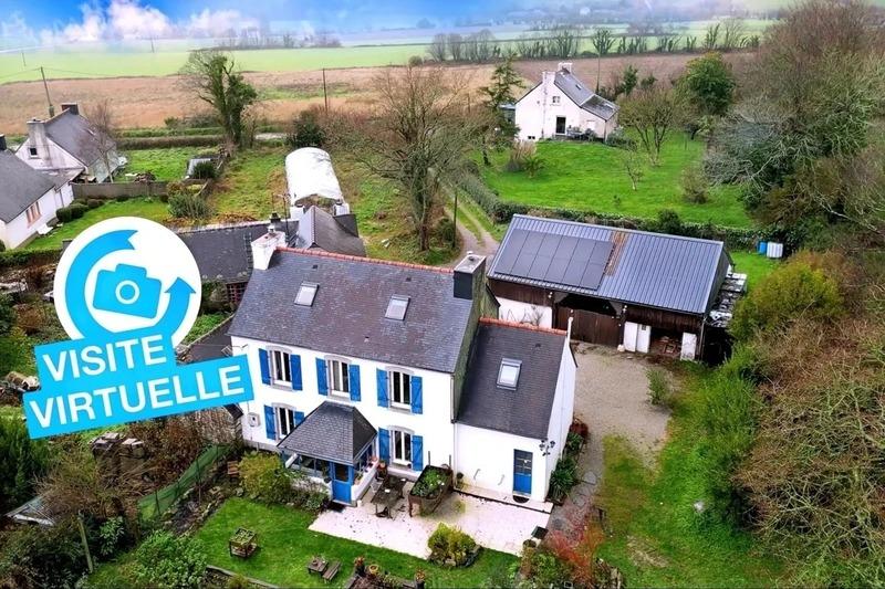 Maison - 96 m² - 5 pièces