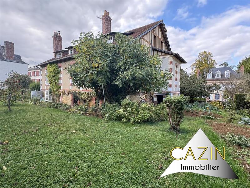 Maison - 159 m² - 7 pièces