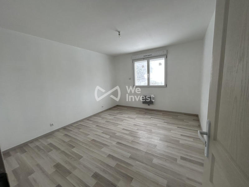 Maison - 95 m² - 5 pièces