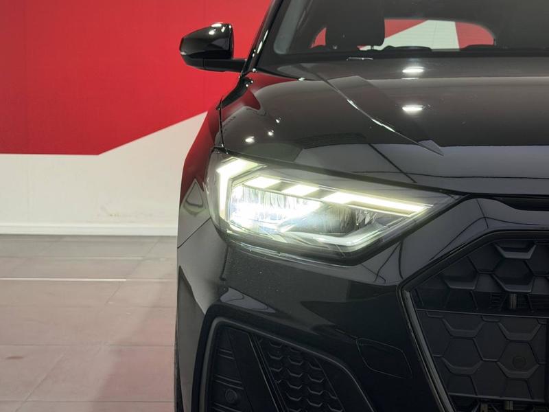 Audi A1 sportback 30 Tfsi 116 ch s tronic 7 s line