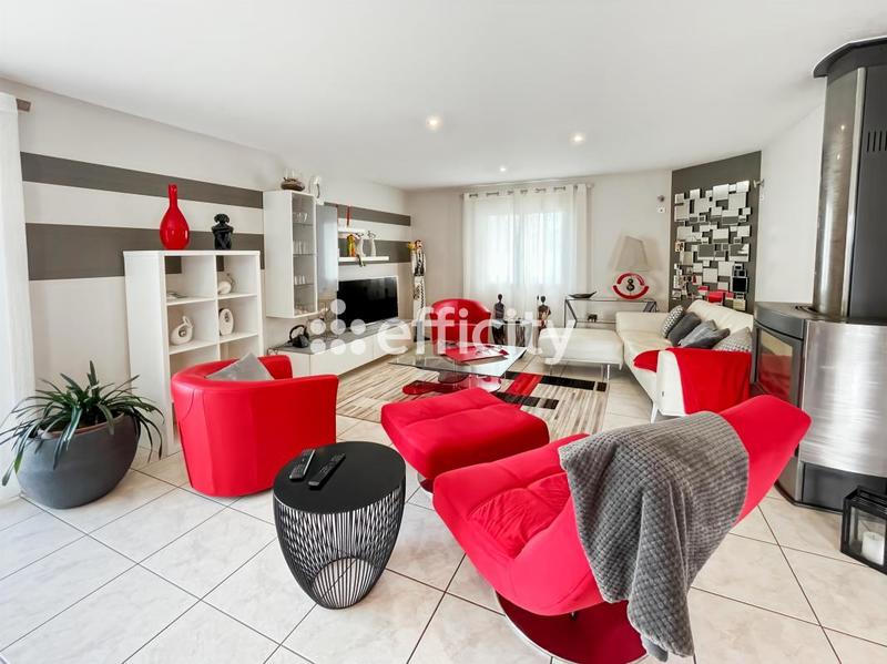 Maison - 135 m² - 6 pièces