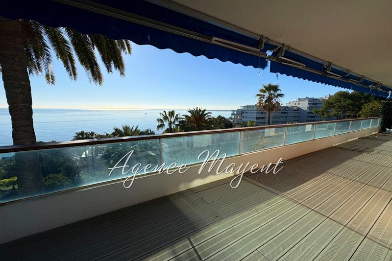 Appartement - 176 m² - 4 pièces