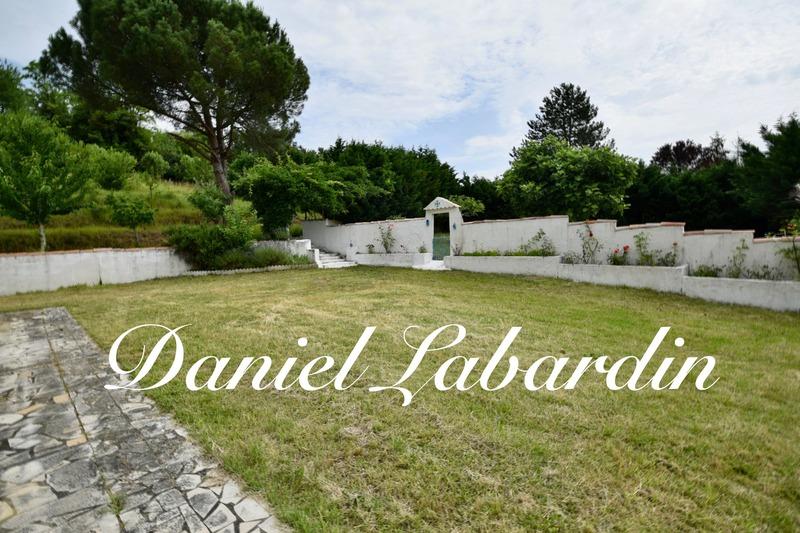 Maison - 113 m² - 8 pièces