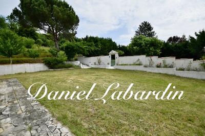 Maison - 113 m² - 8 pièces