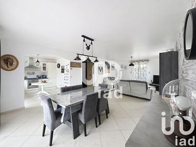 Maison - 111 m² - 4 pièces