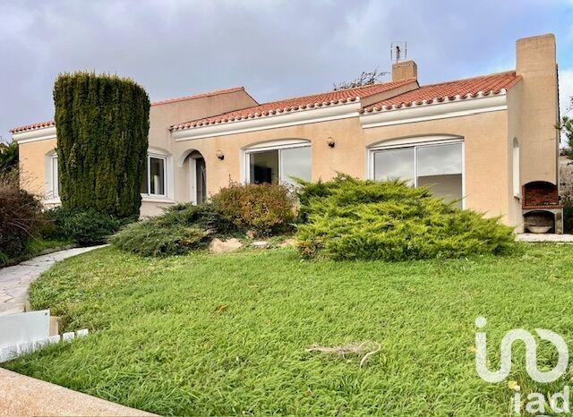 Maison - 121 m² - 4 pièces