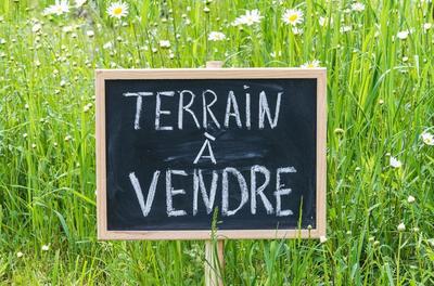 Terrain constructible - 6 390 m²