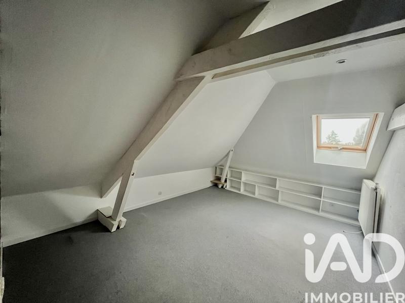 Maison - 221 m² - 13 pièces