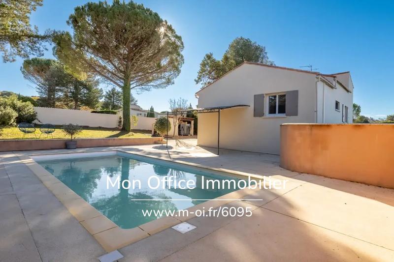 Villa - 160 m² - 5 pièces