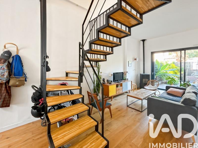 Maison - 102 m² - 5 pièces