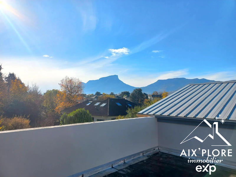 Appartement - 125 m² - 5 pièces