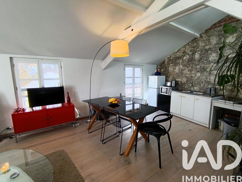 Appartement - 64 m² - 3 pièces