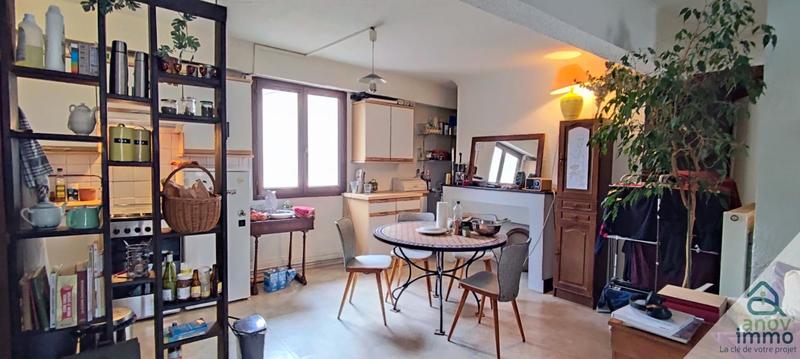 Appartement - 120 m² - 5 pièces