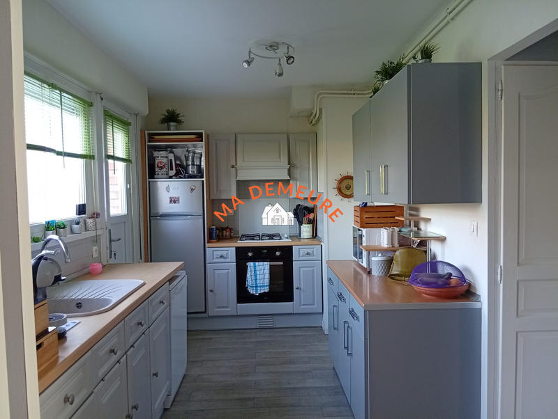 Maison - 95 m² - 5 pièces