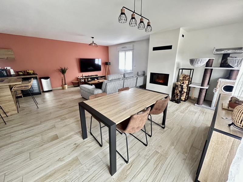 Maison - 100 m² - 5 pièces