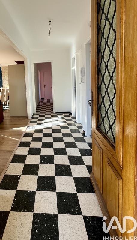 Maison - 95 m² - 5 pièces