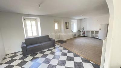 Maison - 86 m² - 4 pièces