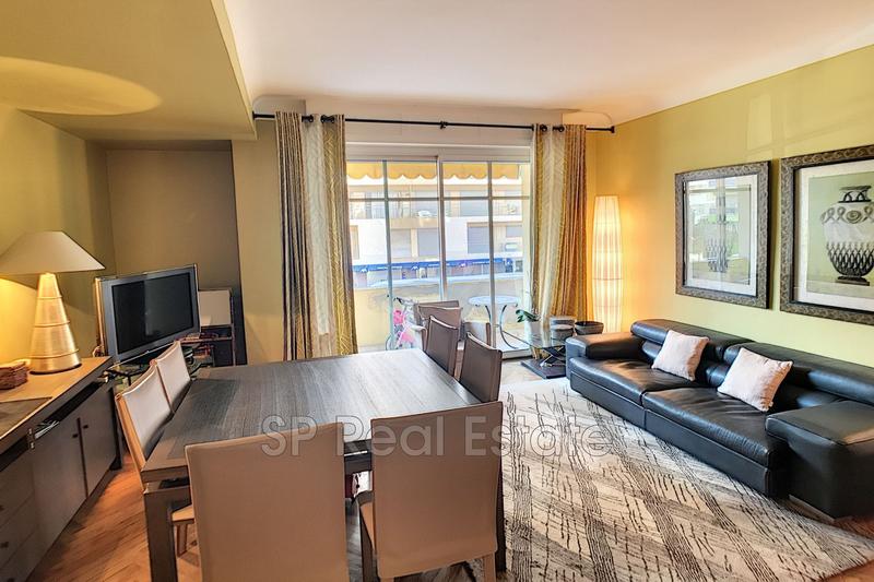 Appartement - 77 m² - 3 pièces