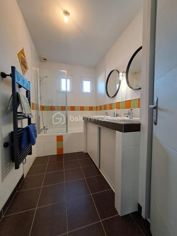 Maison - 140 m² - 6 pièces