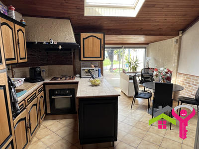 Maison - 100 m² - 4 pièces