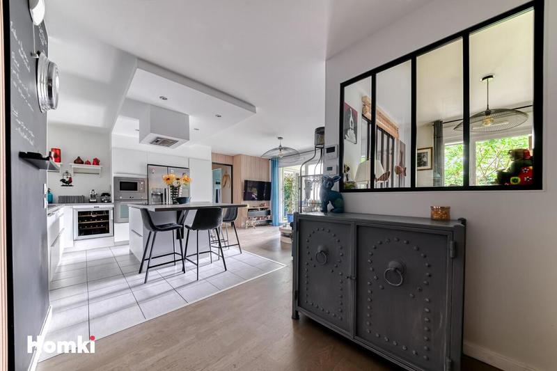 Appartement - 86 m² - 4 pièces