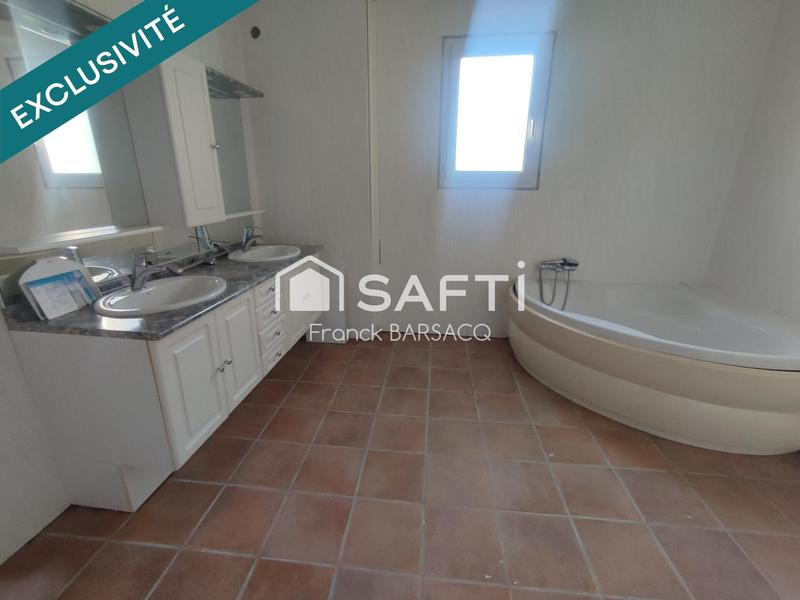 Maison - 225 m² - 7 pièces