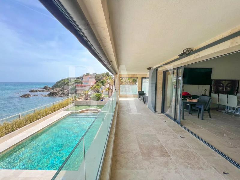 Villa - 200 m² - 7 pièces