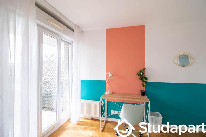 Chambre - 12 m² - 1 pièce