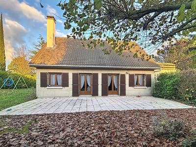 Maison - 156 m² - 7 pièces