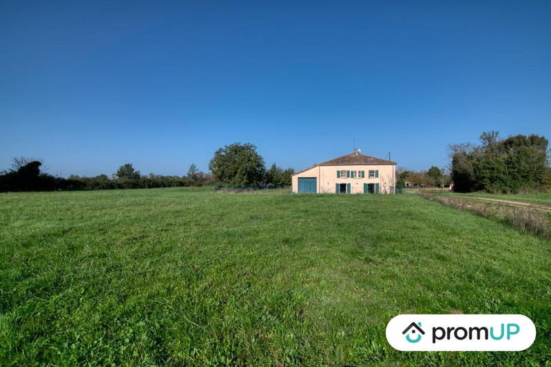 Maison ancienne - 371 m² - 4 pièces