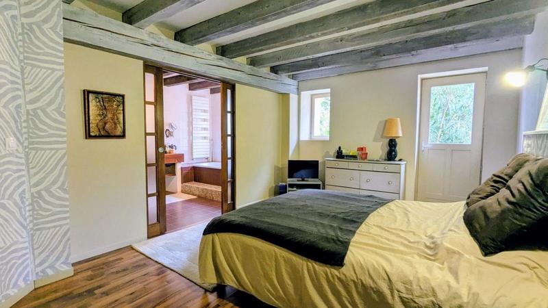Maison - 237 m² - 6 pièces