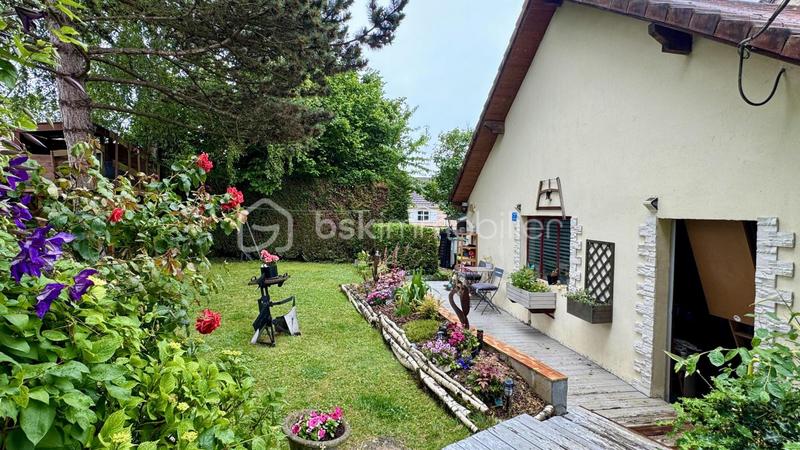 Maison - 120 m² - 5 pièces