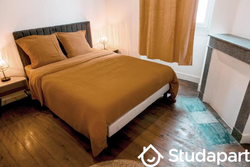 Chambre - 12 m² - 1 pièce