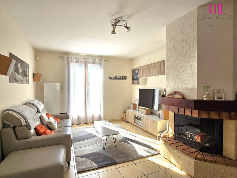 Maison contemporaine - 103 m² - 6 pièces