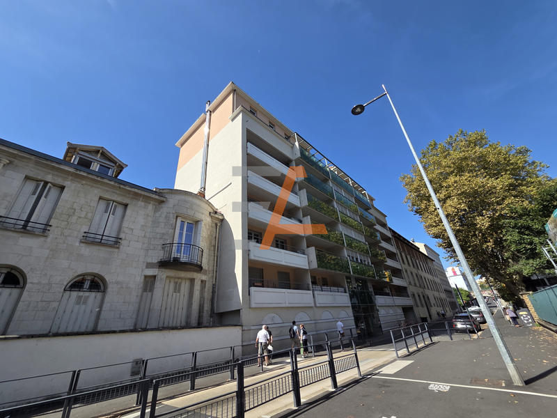 Appartement - 122 m² - 5 pièces