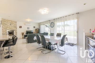 Appartement - 128 m² - 5 pièces