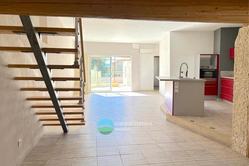 Maison - 102 m² - 3 pièces