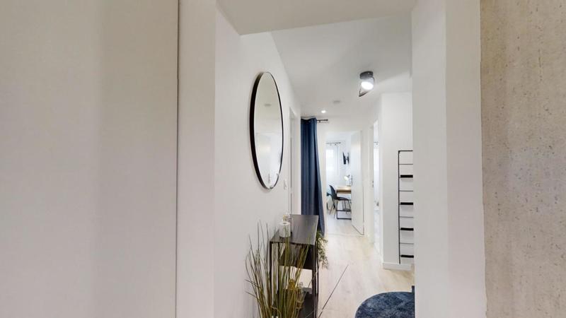 Appartement - 81 m² - 5 pièces