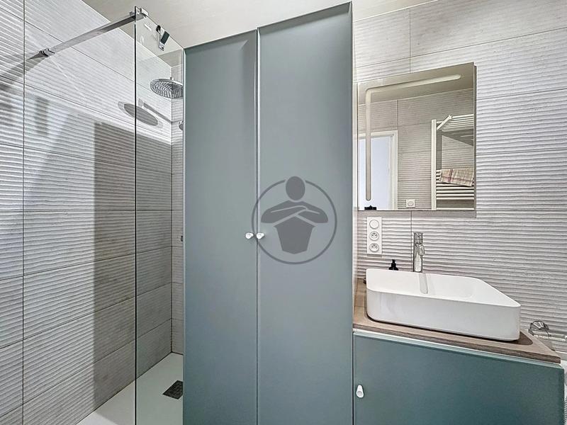 Appartement - 65 m² - 5 pièces