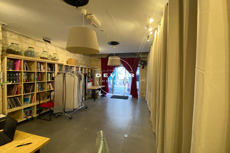 Local commercial - 81 m²